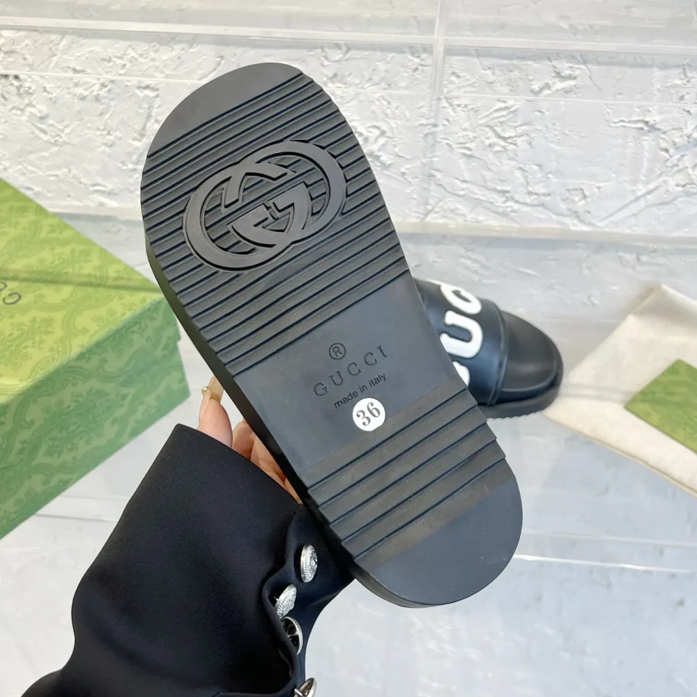 d6ccad95