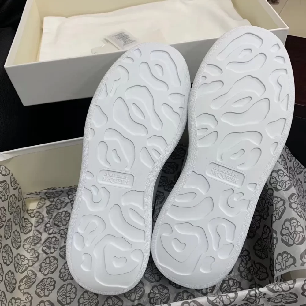 f8ce374c